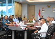 Hadiri Rakor Kesiapan PSU, Pj Gubernur Papua Pastikan PSU Berjalan Aman dan Lancar