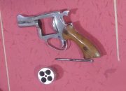 Digerebek di Metro Tengah Malam, Empat Orang Ditangkap Bersama Sabu dan Senpi Rakitan