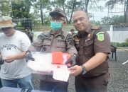 Kejari Way Kanan Musnahkan Barang Bukti 14 Perkara Yang Telah Berkekuatan Hukum Tetap