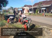 Polsek Kasui Bersama Uspika dan Warga Gelar Aksi Bersih-Bersih di Jalan H. Ibrahim